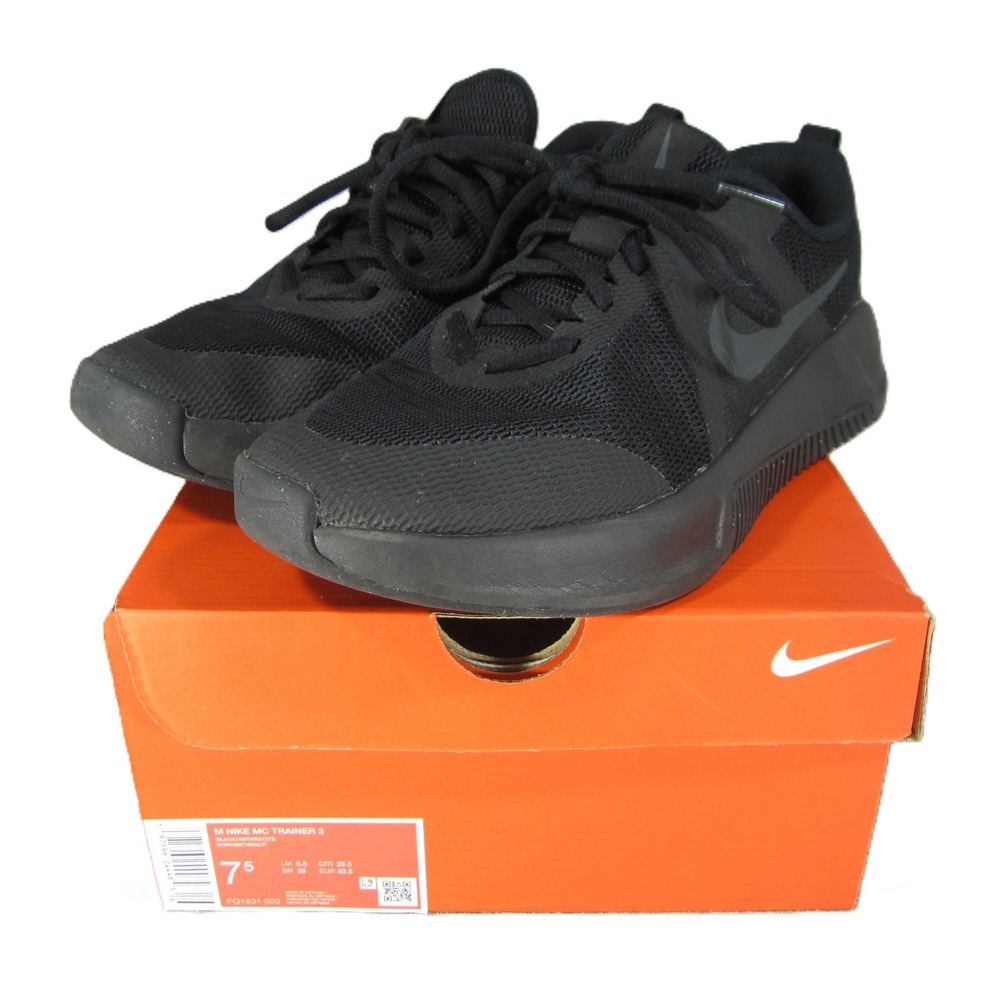 Nike MC Trainer 3 Workout Shoes 7.5 Black Lace Up Breathable Low Top FQ1831-003